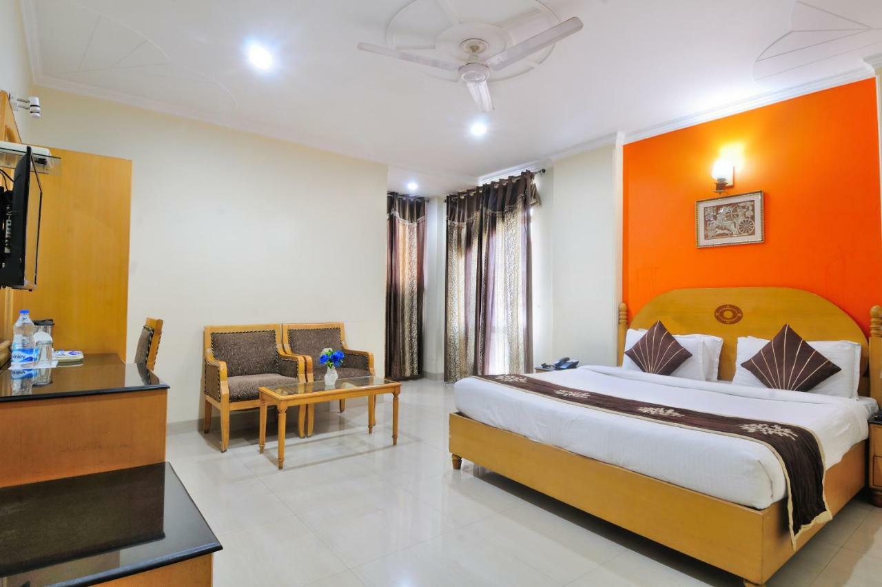 Hotel Maharaja Residency Jalandhar Exterior photo